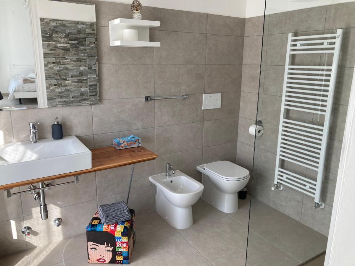 Casale Luel Apartment Валеджо сул Минчио Екстериор снимка